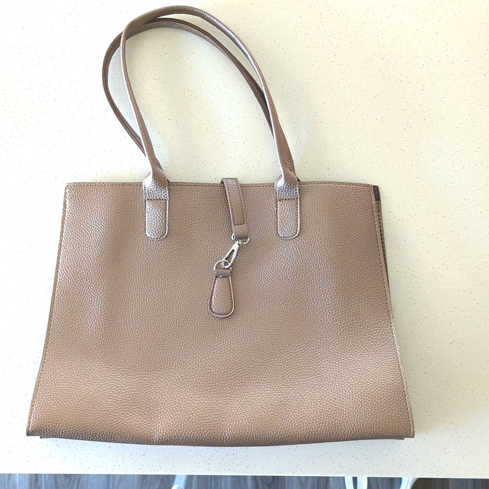 Brand New Never Used handbag, metallic leatherlike